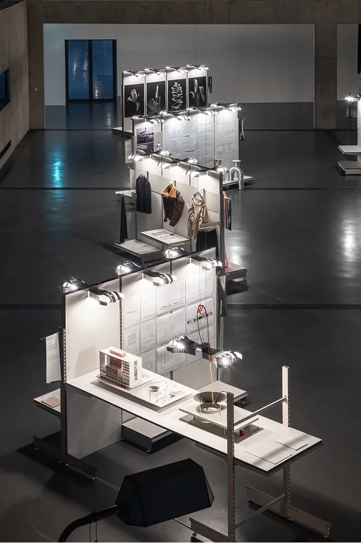 Vue d'ensemble Exposition Design Heads